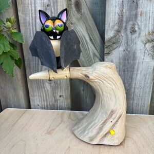 Gemmy Spinning Singing Bat On Branch